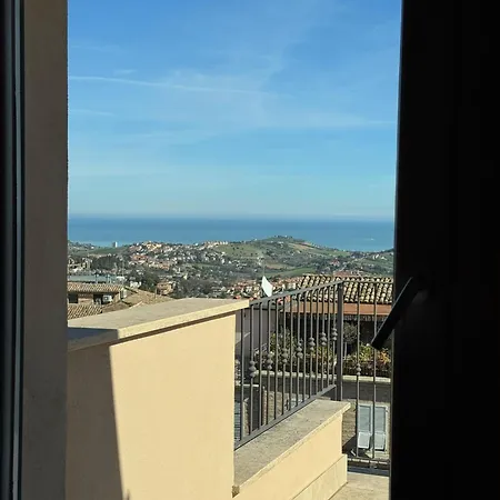 Panoramico Nel Cuore Di Apartment Fermo