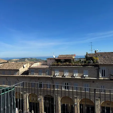 Panoramico Nel Cuore Di Apartment