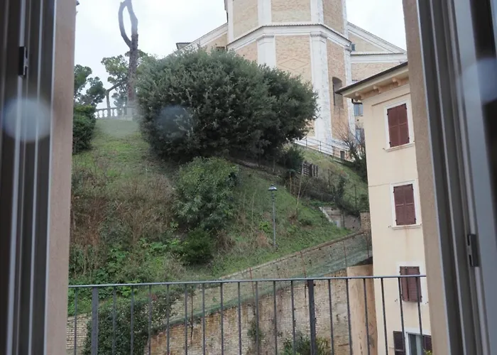 Panoramico Nel Cuore Di Appartamento Fermo